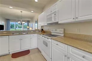 7940 Mahogany Run Ln, Naples, FL 34113 - Photo 6