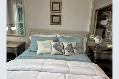 1156 Oakes Blvd, Naples, FL 34119 - Photo 22