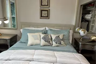 1156 Oakes Blvd, Naples, FL 34119 - Photo 22