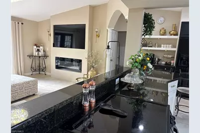 1156 Oakes Blvd, Naples, FL 34119 - Photo 10