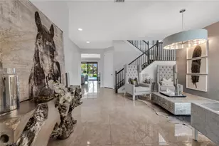 13539 Mandarin Cir, Naples, FL 34109 - Photo 4