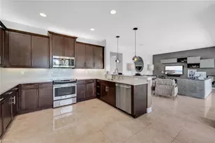 13539 Mandarin Cir, Naples, FL 34109 - Photo 8