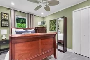 1902 Princess Ct, Naples, FL 34110 - Photo 14