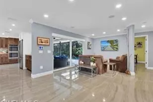 1902 Princess Ct, Naples, FL 34110 - Photo 10