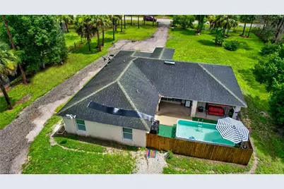 [Address not provided], Naples, FL 34117 - Photo 4