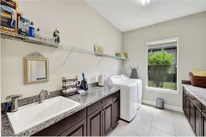 8675 Amour Ct, Naples, FL 34119 - Photo 30