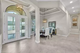 8675 Amour Ct, Naples, FL 34119 - Photo 4