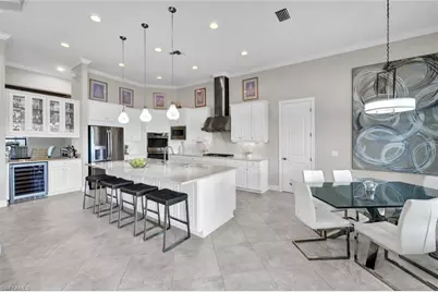 8675 Amour Ct, Naples, FL 34119 - Photo 10