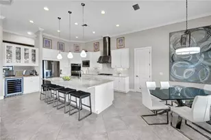 8675 Amour Ct, Naples, FL 34119 - Photo 10