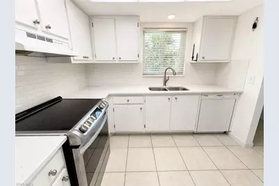 5515 Rattlesnake Hamm Rd #302, Naples, FL 34113 - Photo 4
