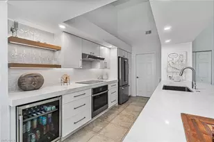 27175 Oakwood Lake Dr, Bonita Springs, FL 34134 - Photo 16