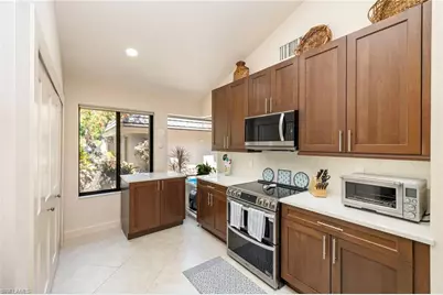 144 Bears Paw Trl, Naples, FL 34105 - Photo 10