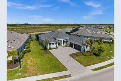 17351 Blue Sapphire Dr, Fort Myers, FL 33913 - Photo 4