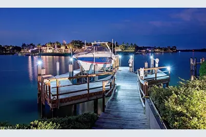 4253 Cutlass Ln, Naples, FL 34102 - Photo 48