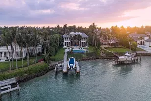 4253 Cutlass Ln, Naples, FL 34102 - Photo 6