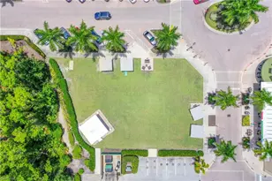 9123 Strada Pl, Naples, FL 34108 - Photo 22