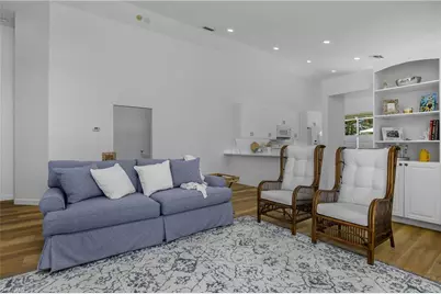 120 Livermore Ln, Naples, FL 34119 - Photo 8