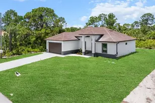 1033 Plymouth St E, Lehigh Acres, FL 33974 - Photo 40