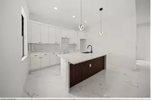 1033 Plymouth St E, Lehigh Acres, FL 33974 - Photo 10
