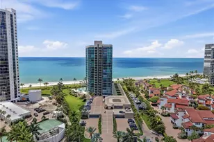 4651 Gulf Shore Blvd N, Naples, FL 34103 - Photo 20