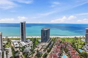 4651 Gulf Shore Blvd N, Naples, FL 34103 - Photo 10