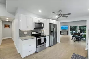 630 109th Ave N, Naples, FL 34108 - Photo 10