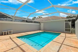 6124 Towncenter Cir, Naples, FL 34119 - Photo 26