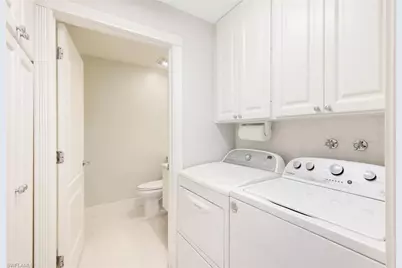 6124 Towncenter Cir, Naples, FL 34119 - Photo 24