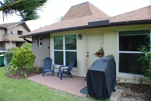 809 Palm View Dr, Naples, FL 34110 - Photo 26