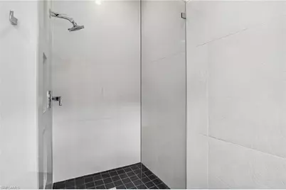 1410 Mariposa Cir #102, Naples, FL 34105 - Photo 22