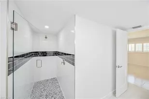 4180 Crayton Rd, Naples, FL 34103 - Photo 18