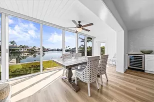 1910 Gulf Shore Blvd N, Naples, FL 34102 - Photo 12