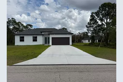 1089 Eisenhower Blvd, Lehigh Acres, FL 33974 - Photo 1