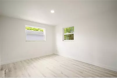 2316 Bayside St, Naples, FL 34112 - Photo 10