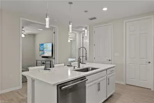 14680 Edgewater Cir, Naples, FL 34114 - Photo 6