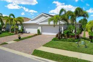 14680 Edgewater Cir, Naples, FL 34114 - Photo 1