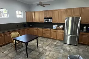 2004 Tarpon Bay Dr N, Naples, FL 34119 - Photo 8
