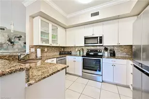 1054 Egrets Walk Cir, Naples, FL 34108 - Photo 6