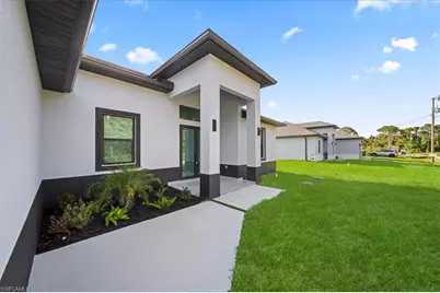 628 Beach Ave S, Lehigh Acres, FL 33974 - Photo 6