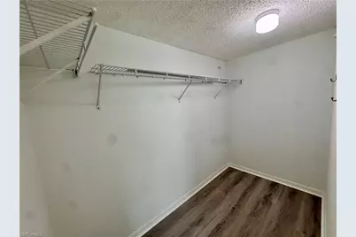 661 Squire Cir #101, Naples, FL 34104 - Photo 6
