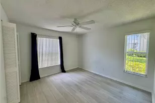 661 Squire Cir, Naples, FL 34104 - Photo 8