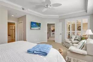 2130 Aberdeen Ln, Naples, FL 34109 - Photo 22