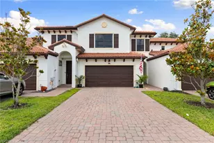 7797 Bristol Cir, Naples, FL 34120 - Photo 32