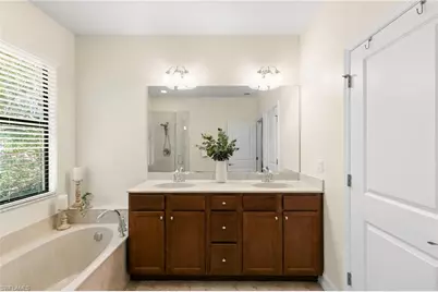7797 Bristol Cir, Naples, FL 34120 - Photo 18