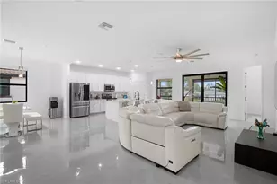 11879 Arboretum Run Dr, Fort Myers, FL 33913 - Photo 4