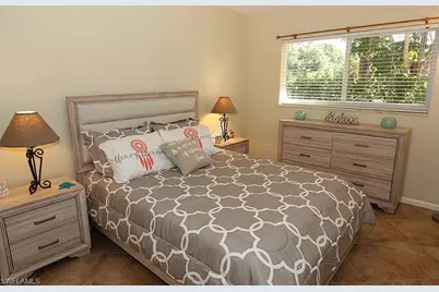 820 Ketch Dr #2, Naples, FL 34103 - Photo 12