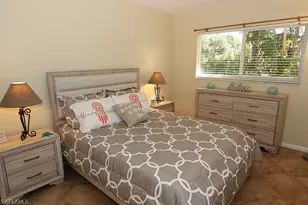 820 Ketch Dr, Naples, FL 34103 - Photo 12