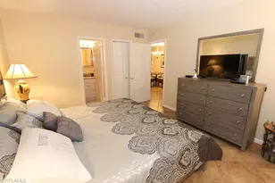 820 Ketch Dr, Naples, FL 34103 - Photo 10