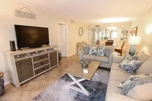 820 Ketch Dr, Naples, FL 34103 - Photo 2