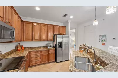 8965 Malibu Ln #802, Naples, FL 34113 - Photo 10